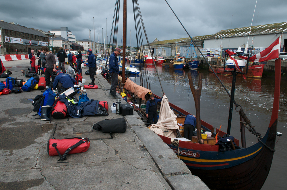 The crew get ready for the long voyage. Photo: Werner Karrasch