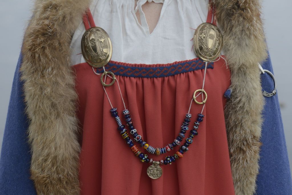 Viking clothing hotsell and jewellery