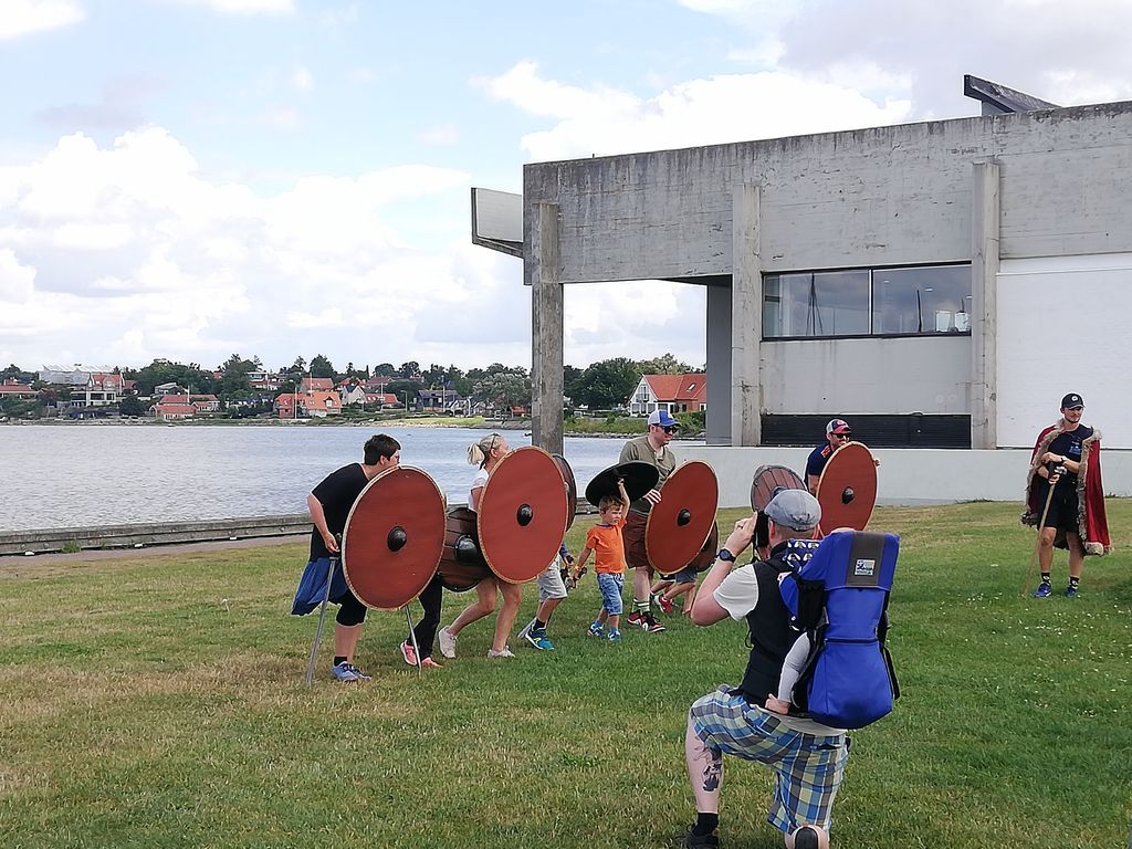 Det ene hold gør sig klar til kamp