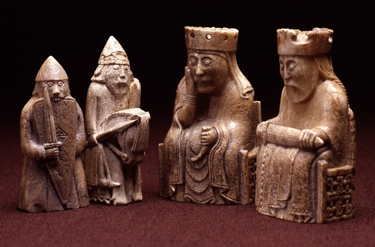 https://www.vikingeskibsmuseet.dk/frontend/Fotoarkiv-andre/lewis-chessmen_760x500_817.jpg