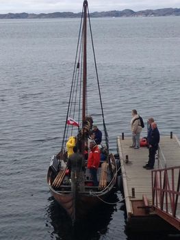 Skjoldungen holder åbent skib i Nuuk