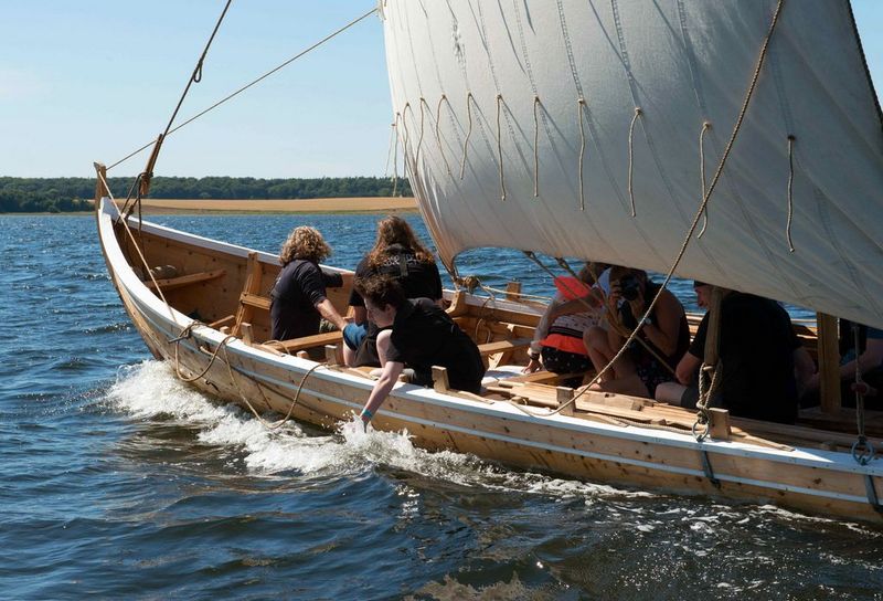 Sejl med vikingeskibenes efterkommere på Roskilde Fjord: Vikingeskibsmuseet