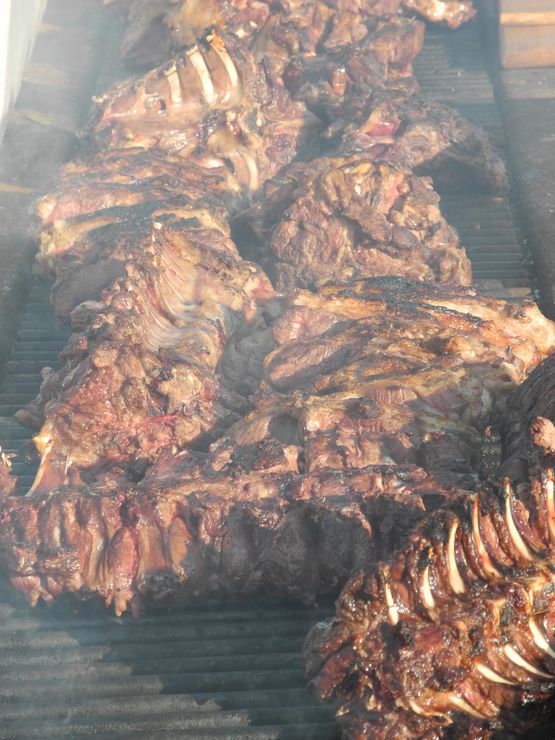 Lamb roast from the special Gute sheep, known from the Viking Age, in long rows on the grill.