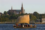 Do you want to be sure to go sailing? You can reserve tickets for a boat trip 10:30 or 11:30 - every day of the summer holidays!