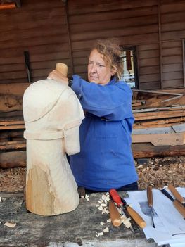 Træskærer på Vikingeskibsmuseet