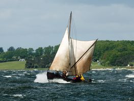Sejlads på Roskilde Fjord i hårdt vejr