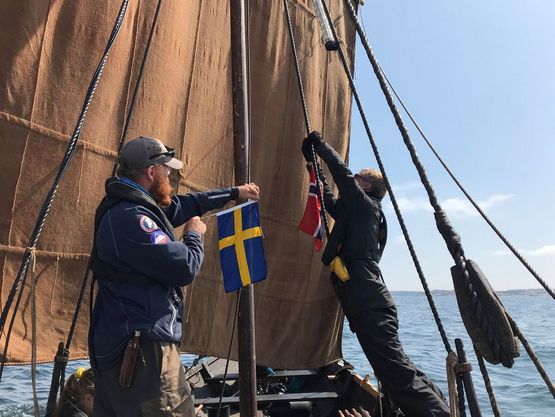 Her passerer Skjoldungen den norsk/svenske grænse til søs. Foto: Claus Seneberg