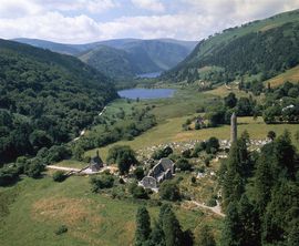 Glendalough klostret, grevskabet Wicklow. Foto: National Museum of Ireland