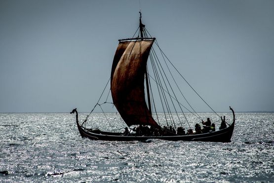 9. november kl. 19.30 holder Trine Louise Borake, museumsinspektør og PhD, Vestsjællands Museum, foredrag om  magt og samfund i germansk jernalder og vikingetid. 