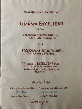 Overdragelsesdokument for isbåden XLNT mellem Stockholms Isjaktklubb og Vikingeskibsmuseet i Roskilde