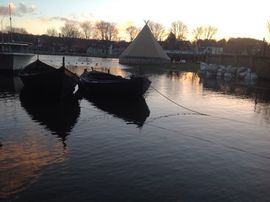 Der er ingen tvivl om, at mange drog et lettelsens suk, da vinden og bølgerne lagde sig i løbet af de tidlige morgentimer.