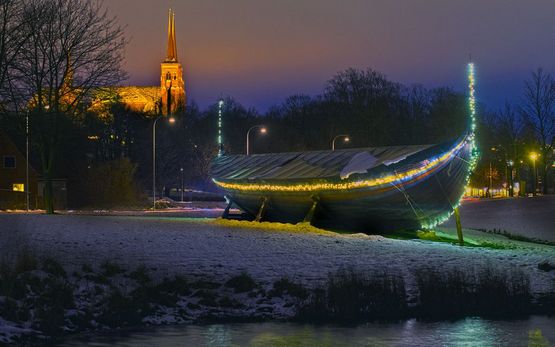 Christmas at the Viking Ship Museum Is it time for a new Christmas tradition? The Viking Ship Museum is open with activities, stories and tours every day during Christmas - also on 24 December.