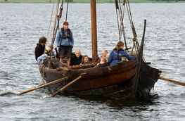 Roar Ege er en rekonstruktion af det lille handelsskib Skuldelev 3, der står udstillet i Vikingeskibshallen. Copyright, Vikingeskibsmuseet i Roskilde. 