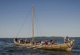 Storkjoven bygget på Vikingeskibsmuseets bådeværft