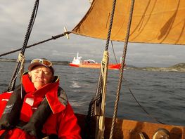 Bømlafjorden bød på en forsmag af Atlanhavet og en masse skibstrafik ind til Haugesund. Foto Torben Okkels.