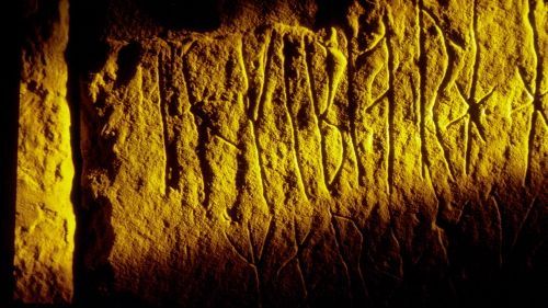 Få nyhedsbrev fra Vikingeskibsmuseet med nyt fra bådeværftet, marinarkæologerne og museets aktiviteter og udstillinger. Foto: Visit Orkney