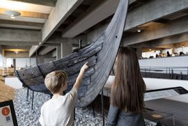 Løs opdagelsesskattejagten - bliv fortidsdetektiv og få en præmie. Løs opdagelsesskattejagten - bliv fortidsdetektiv og få en præmie.