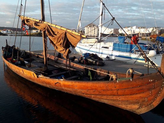 Skjoldungen and the crew stayed in a beautiful natural harbor on Vibrandsøy - just opposite the modern harbor in Haugesund. Photo: Torben Okkels