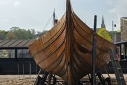 Vikingeskibsmuseets nyeste vikingeskib klar til søsætning lørdag den 7. maj kl. 12.00