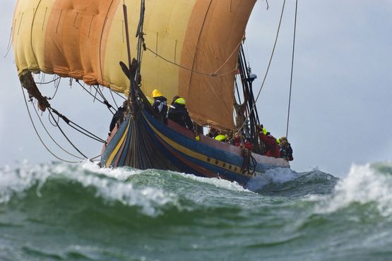 'Sea Stallion from Glendalough' in the English Channel 2008